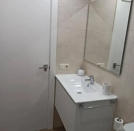 Acogedor Y Precioso + Parking Privado *