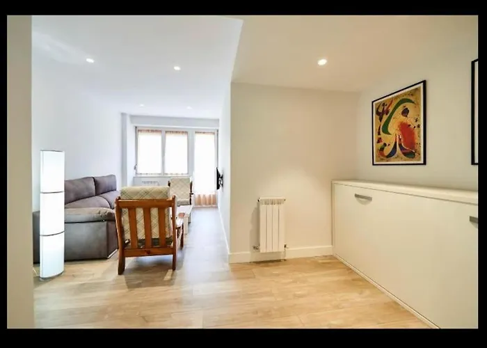 Acogedor Y Precioso + Parking Privado