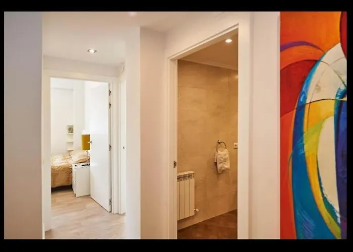 Appartamento Acogedor Y Precioso + Parking Privado